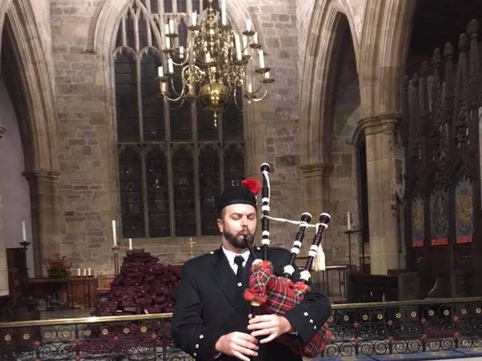 Ryan Guthrie performing at a Burns' Night celebration in Texas